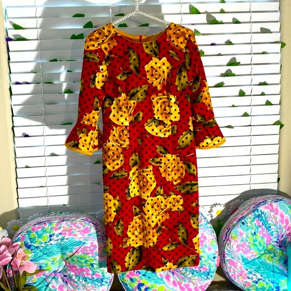 Shelby & Palmer super cute floral dress with polka dots - Picture 2 of 7